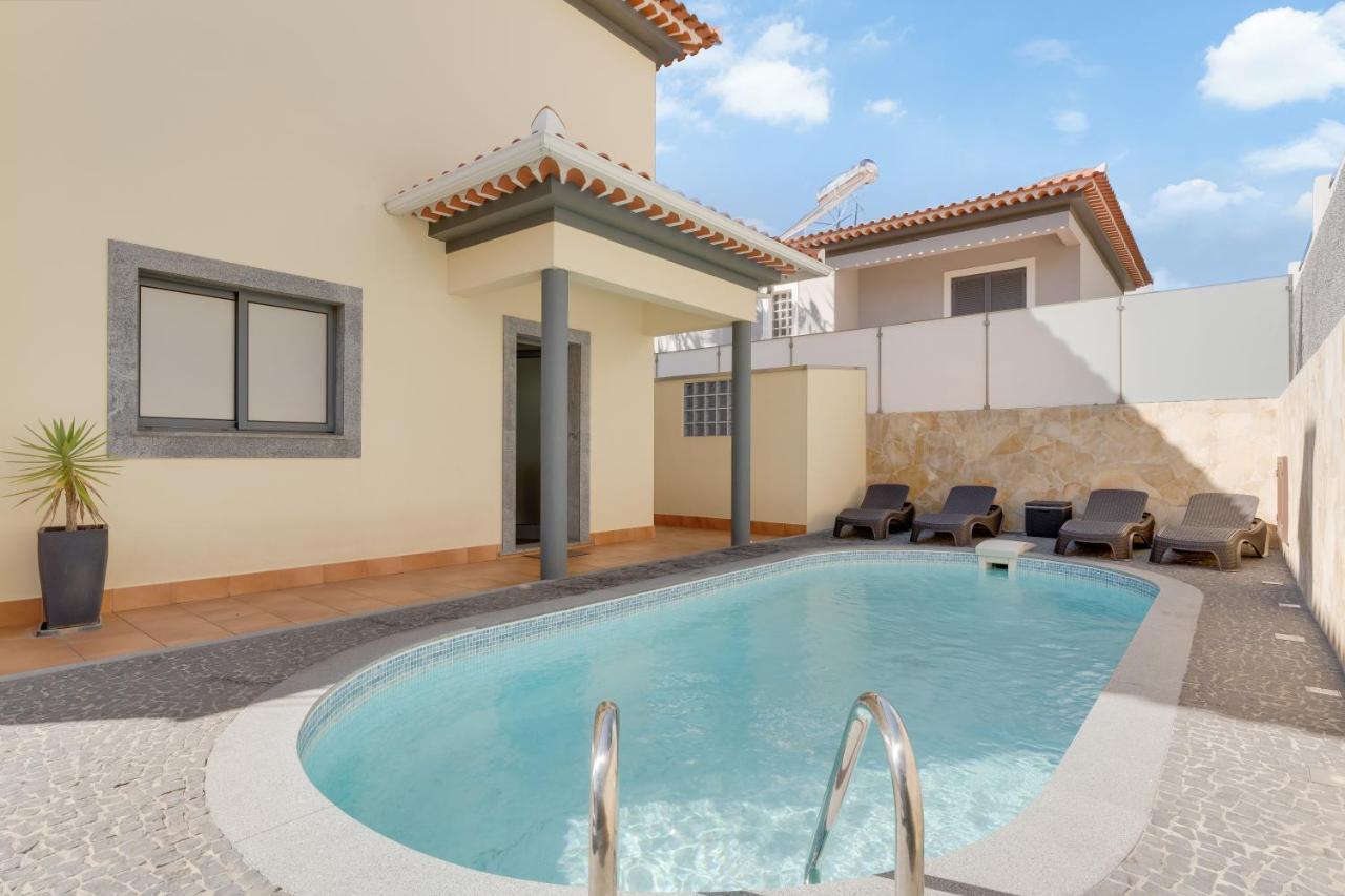 3B Villa Heated Pool Barbecue Games Room Φουνκάλ Εξωτερικό φωτογραφία