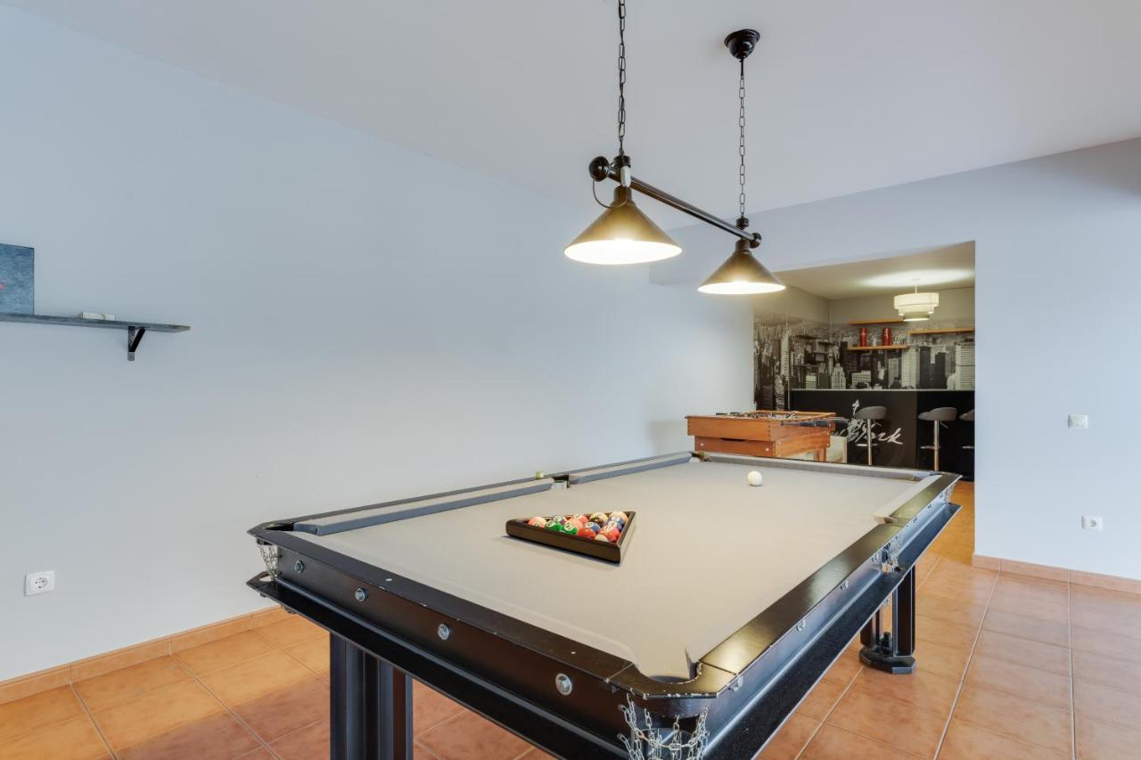 3B Villa Heated Pool Barbecue Games Room Φουνκάλ Εξωτερικό φωτογραφία